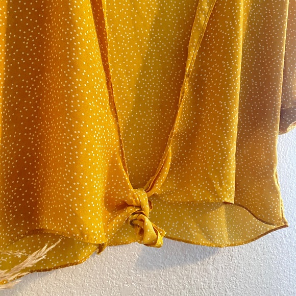UO Urban Outfitters Yellow Polka Dot Sheer Top - Picture 5 of 7